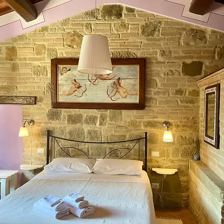 Dom wakacyjny Il Cortile Delle Rose House Perugia